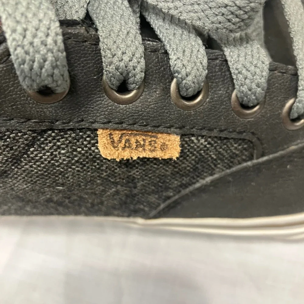 Vans Atwood Mens 9‎ Black Grey Low Top Skate Sneakers Brown Leather Accents